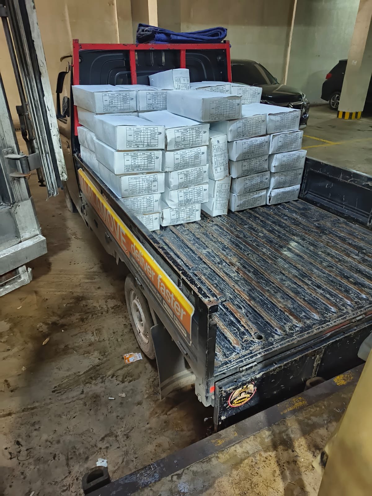 bermitra distributor ikan salem jabodetabek - dokumentasi pengiriman Sahabat Seafood